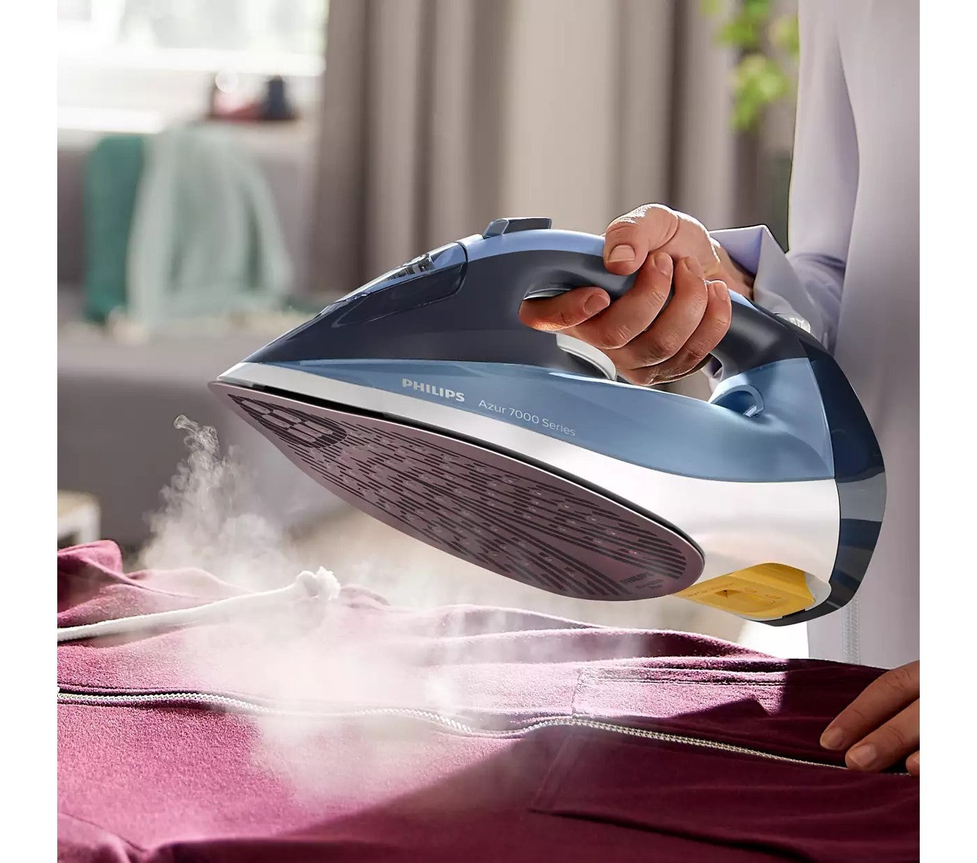 מגהץ אדים DST7020/20