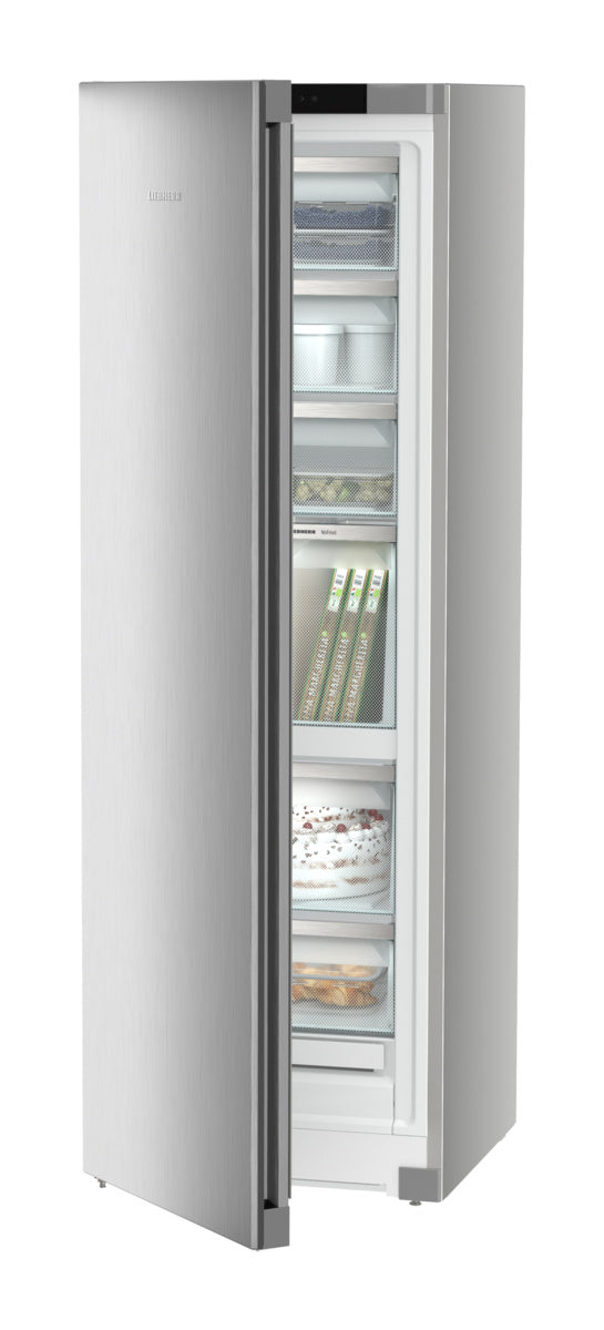 מקפיא SFNsfd 5247 כסוף כולל אייס מייקר